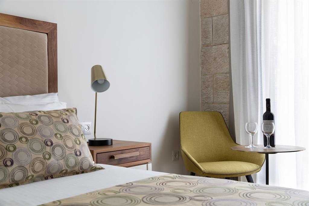 מונטיפיורי