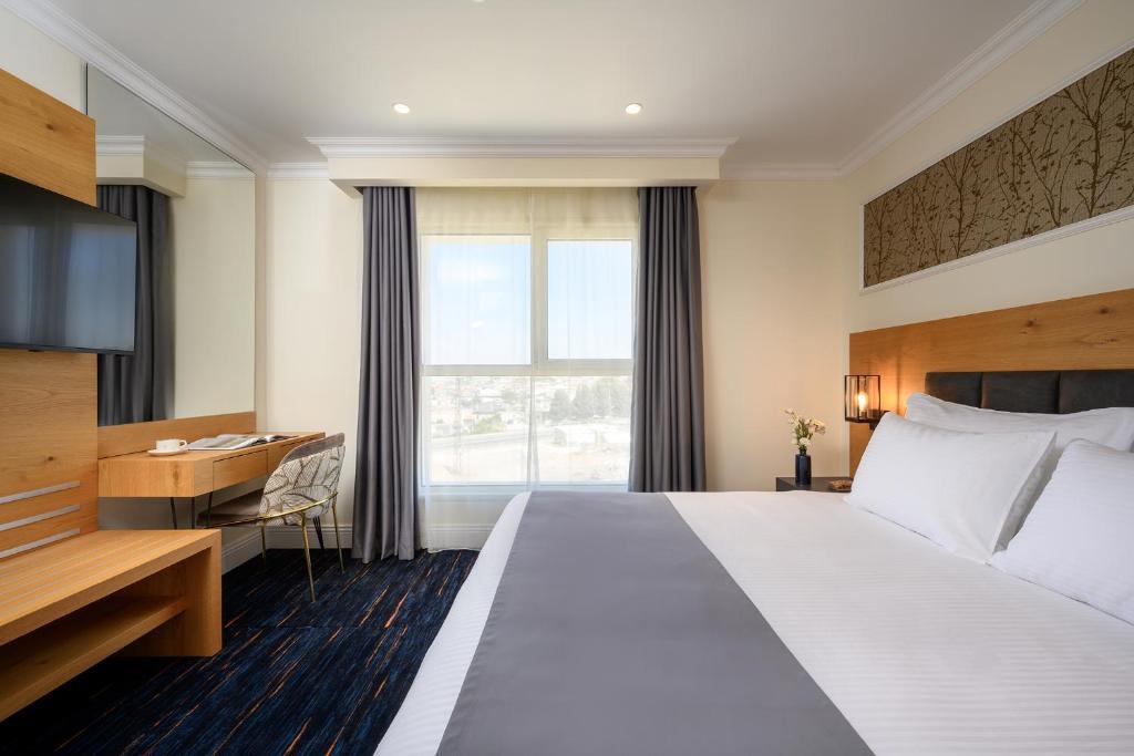Long Weekend in the Golan - Enjoy 50% Off Your Second Night