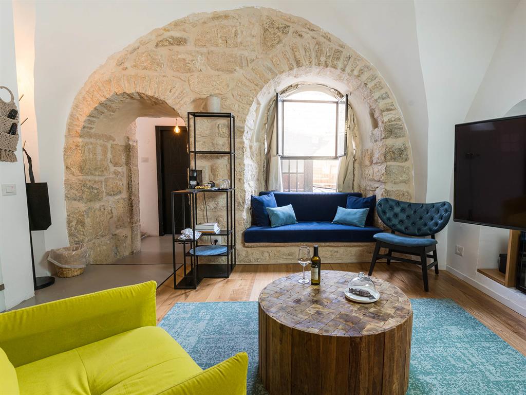 Enjoy 30% Off Your Second Night! – Alegra Boutique Hotel